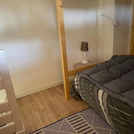 Maison Dans La Pinede A Apartman *
