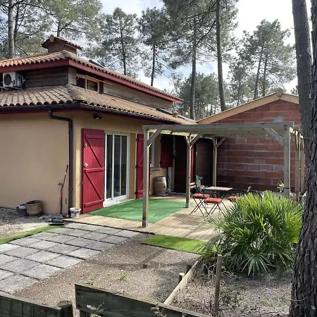 Maison Dans La Pinede A Apartman