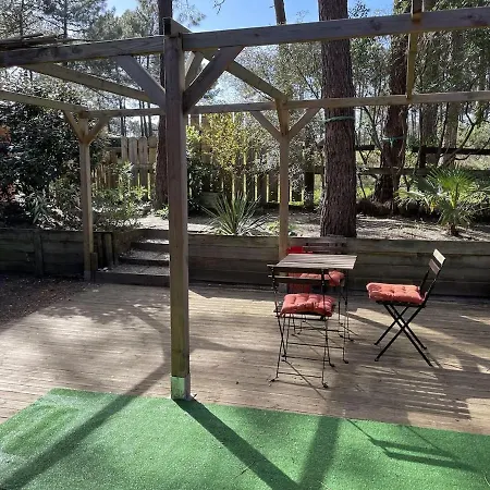 Maison Dans La Pinede A Apartman